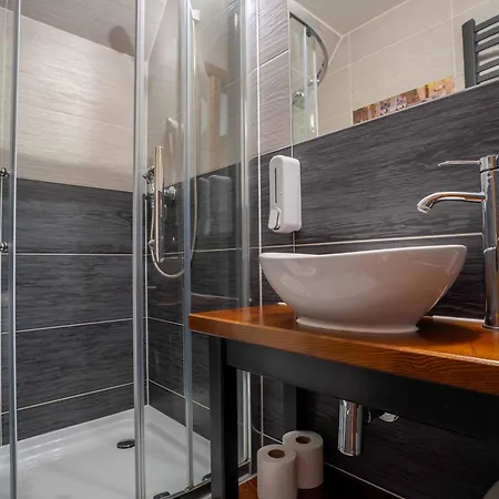 Goscinne U Bronka Bed & Breakfast Ciche Małe