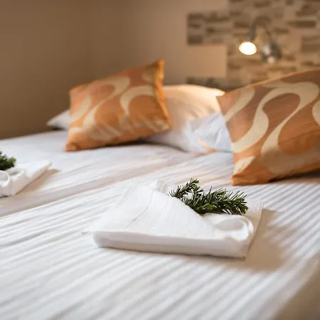 Goscinne U Bronka 住宿加早餐酒店 Ciche Małe