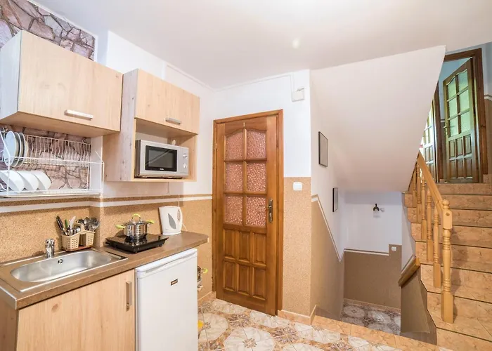 Goscinne U Bronka Nocleg ze śniadaniem Małe Ciche